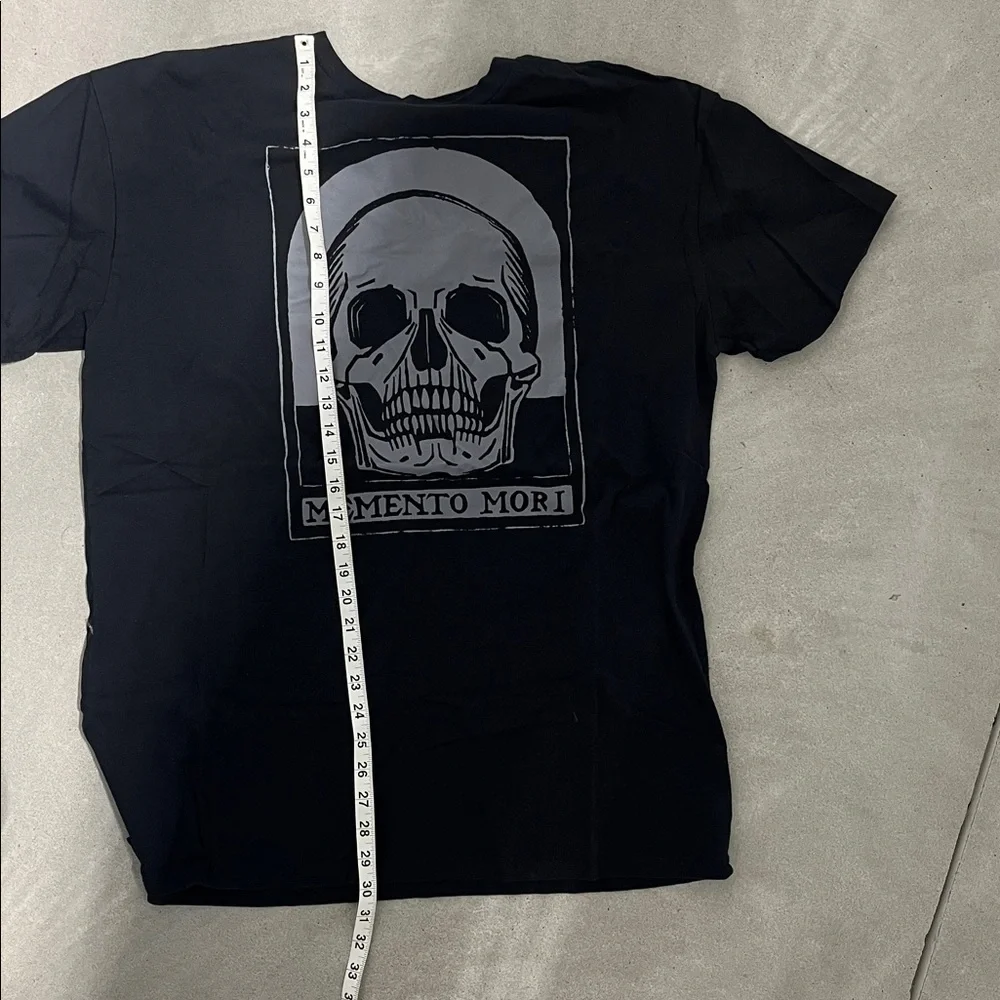 Disturbia Memento Mori Tee - Picture 4 of 6